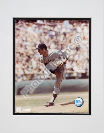 Gaylord Perry San Francisco Giants "Pitching" Double Matted 8" X 10" Photograph (Unframed)