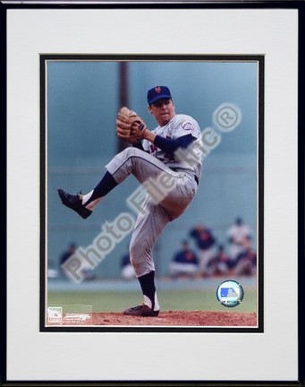 Tom Seaver "Ball in Glove" Double Matted 8" X 10" Photograph in Black Anodized Aluminum Frame