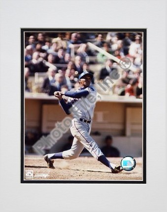 Billy Williams "Swinging" Double Matted 8" X 10" Photograph (Unframed)