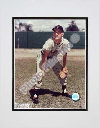 Al Kaline "Hands on Knees" Double Matted 8" X 10" Photograph (Unframed)