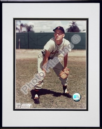 Al Kaline "Hands on Knees" Double Matted 8" X 10" Photograph in Black Anodized Aluminum Frame