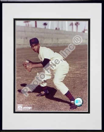 Ernie Banks "Fielding, Posed" Double Matted 8" x 10" Photograph in Black Anodized Aluminum Frame