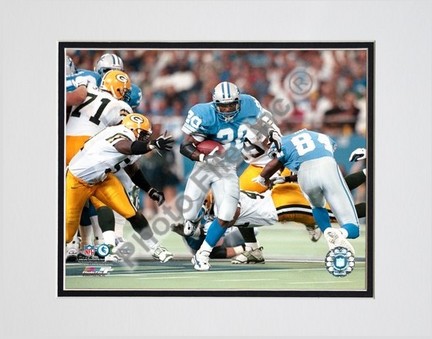 Barry Sanders "Game Action" Double Matted 8" X 10" Photograph (Unframed)
