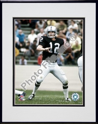 Ken Stabler Passing Action Double Matted 8" X 10" Photograph in Black Anodized Aluminum Frame