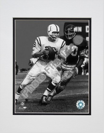 Johnny Unitas Passing Action (Black & White) Double Matted 8" X 10" Photograph (Unframed)
