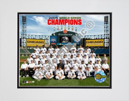 2005 White Sox World Series Champions Sit Down Team Photo Double Matted 8” x 10” Photograph (Unframed)