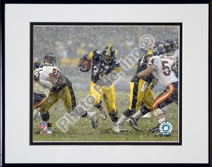 Jerome Bettis "2005 / 2006 In The Snow" Double Matted 8" x 10" Photograph in Black Anodized Aluminum