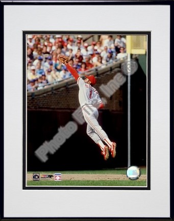 Ozzie Smith "Fielding Action" Double Matted 8” x 10” Photograph in Black Anodized Aluminum Frame