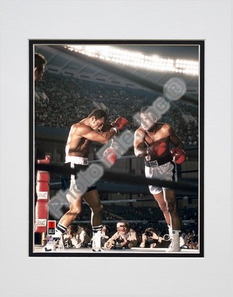 Muhammad Ali #7 Double Matted 8" X 10" Photograph (Unframed)