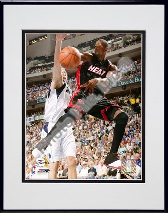 Dwyane Wade 2006 "Finals / Game 2 Action" Double Matted 8" X 10" Photograph in Black Anodized Alumin