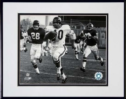 Gale Sayers 1965 Action Double Matted 8” x 10” Photograph in Black Anodized Aluminum Frame