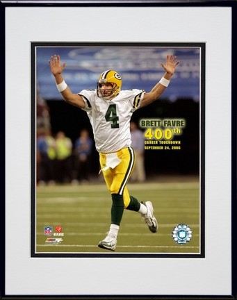 Brett Favre 400th Career Touch Down "2006" Double Matted 8” x 10” Photograph in Black Anodized Aluminum Fr