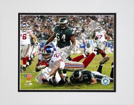Tiki Barber "2006 / 2007 Playoff Action" Double Matted 8" X 10" Photograph (Unframed)