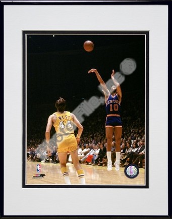 Walt Frazier "1971 Action" Double Matted 8" x 10" Photograph in Black Anodized Aluminum Frame