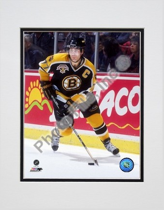 Ray Bourque "1998 Action" Double Matted 8" x 10" Photograph (Unframed)