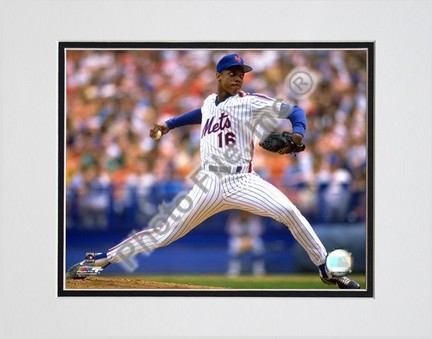 Dwight Gooden "1988 Action" Double Matted 8" x 10" Photograph (Unframed)