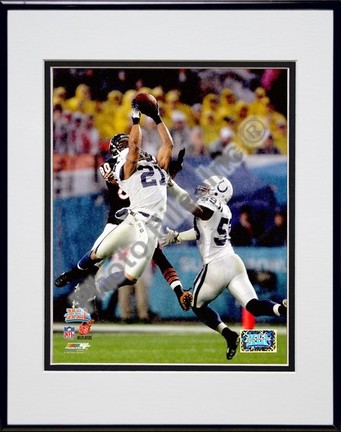 Bob Sanders "Super Bowl XLI Action (#16)" Double Matted 8" x 10" Photograph in a Black Anodized Alum