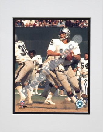 Ken Stabler "Action" Double Matted 8" x 10" Photograph (Unframed)