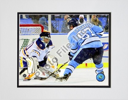 Sidney Crosby "2008 Winter Classic #2" Double Matted 8" x 10" Photograph (Unframed)