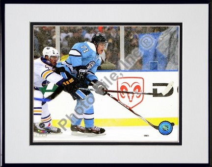 Evgeni Malkin "2007 Winter Classic" Double Matted 8" x 10" Photograph in Black Anodized Aluminum Fra