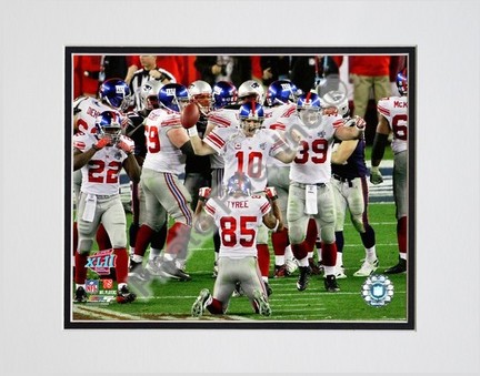 New York Giants "Super Bowl XLII Team Celebration #16" Double Matted 8" x 10" Photograph (Unframed)