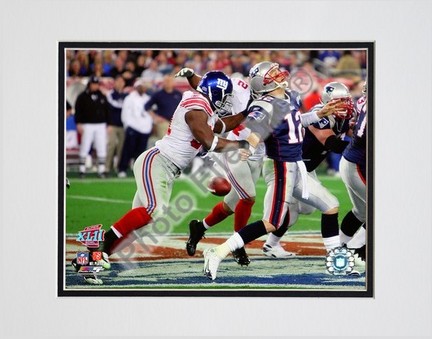 Justin Tuck "Super Bowl XLII Action #11" Double Matted 8" x 10" Photograph (Unframed)