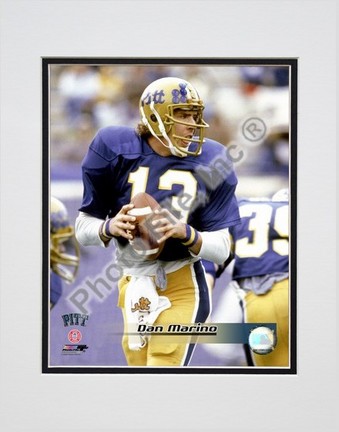 Dan Marino "University of Pittsburgh Action" Double Matted 8” x 10” Photograph (Unframed)