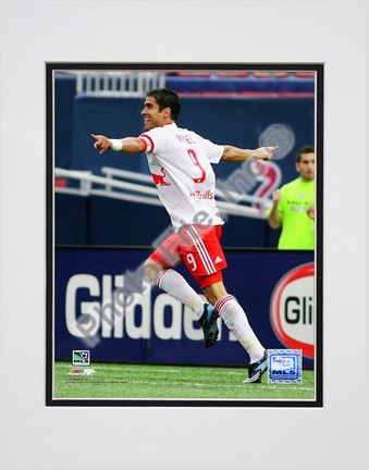Juan Pablo Angel "2008 Action" Double Matted 8” x 10” Photograph (Unframed)