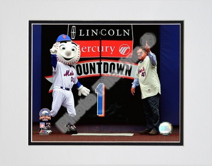Tom Seaver (New York Mets) "Final Game at Shea Stadium 2008" Double Matted 8” x 10” Photograph (Unframed)