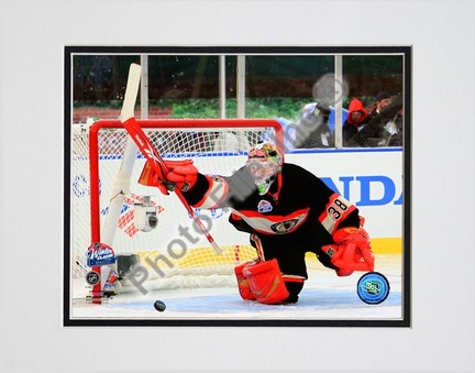 Cristobal Huet "2008 - 2009 NHL Winter Classic Action" Double Matted 8" x 10" Photograph (Unframed)