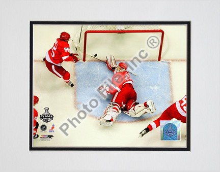 Chris Osgood "2009 Stanley Cup / Game 1 (#6)" Double Matted 8" x 10" Photograph (Unframed)