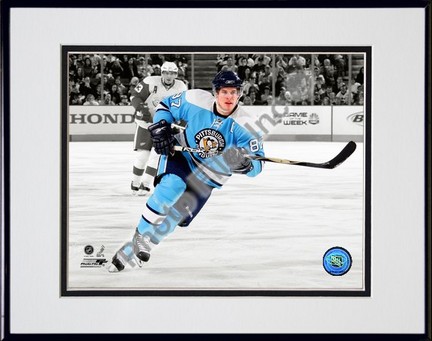 Sidney Crosby Spotlight Collection #2 Double Matted 8” x 10” Photograph in Black Anodized Aluminum Frame