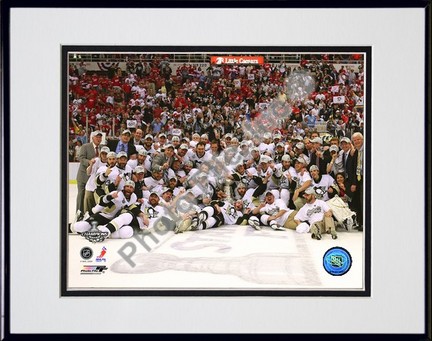 Pittsburgh Penguins "Game 7 of the 2008 - 2009 NHL Stanley Cup Finals Celebration on Ice" Double Matted 8"