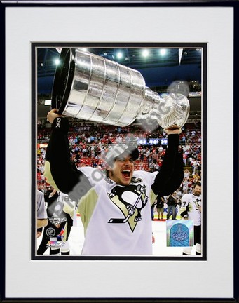 Sidney Crosby "Game 7 of the 2008 - 2009 NHL Stanley Cup Finals with Trophy (#37)" Double Matted 8" x 10&