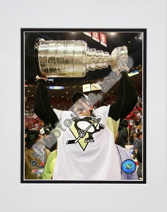 Evgeni Malkin "Game 7 of the 2008 - 2009 NHL Stanley Cup Finals with Trophy (#38)" Double Matted 8" x 10&