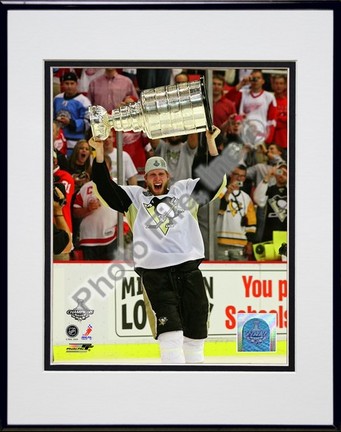 Jordan Staal "Game 7 of the 2008 - 2009 NHL Stanley Cup Finals with Trophy (#42)" Double Matted 8" x 10&q