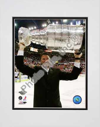 Mario Lemieux "Game 7 of the 2008 - 2009 NHL Stanley Cup Finals with Trophy (#520)" Double Matted 8" x 10