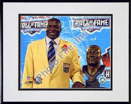 Bruce Smith "2009 NFL Hall of Fame Induction Ceremony" Double Matted 8” x 10” Photograph in Black Anodized