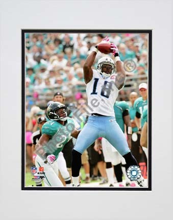 Kenny Britt 2009 Action Double Matted 8” x 10” Photograph (Unframed)