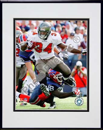 Earnest Graham 2009 Action "Away Jersey" Double Matted 8” x 10” Photograph in Black Anodized Aluminum Fram