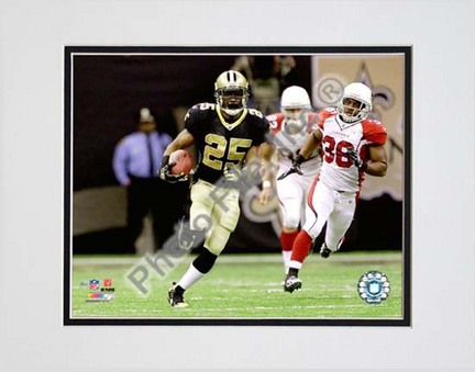 Reggie Bush 2010 Playoff Action "Breakaway" Double Matted 8â€ x 10â€ Photograph (Unframed)