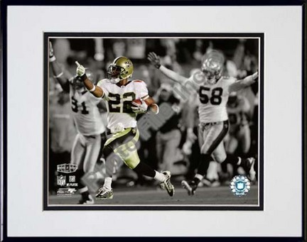 Tracy Porter Super Bowl XLIV Spotlight Action (#23) Double Matted 8” x 10” Photograph in Black Anodized Aluminum Fra