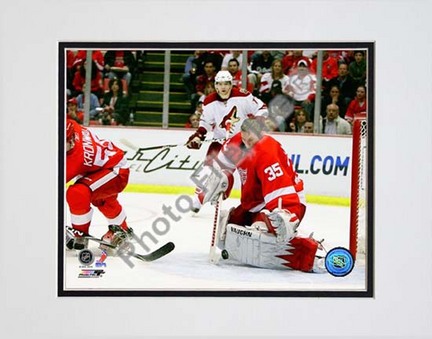 Jimmy Howard 2009 - 2010 Action "Red Jersey" Double Matted 8” x 10” Photograph (Unframed)