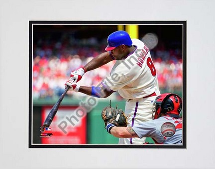 Ryan Howard 2010 Action "Connect" Double Matted 8” x 10” Photograph (Unframed)