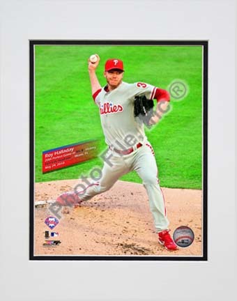 Roy Halladay Perfect Game Action with Overlay Getty Double Matted 8” x 10” Photograph (Unframed)