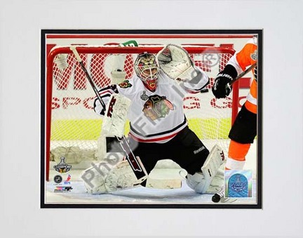 Antti Niemi 2009 - 2010 Stanley Cup Finals Action (#22) Double Matted 8” x 10” Photograph (Unframed)