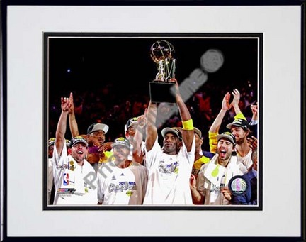 Los Angeles Lakers 2009 - 2010 NBA Finals Team Celebration (#22) Double Matted 8” x 10” Photograph in Black Anodized