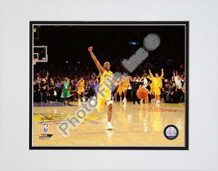 Kobe Bryant Celebrating as the Los Angeles Lakers win 2010 NBA Finals (#20) Double Matted 8” x 10” Photograph (Unfra