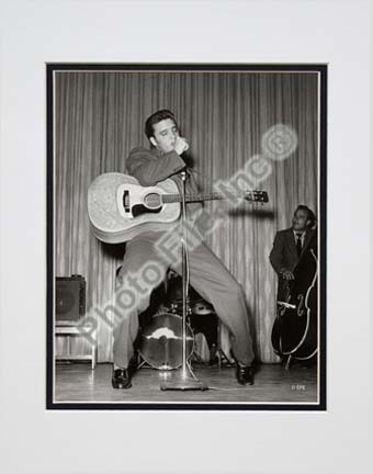 Elvis Presley Singing and Dancing (#7) Double Matted 8” x 10” Photograph (Unframed)