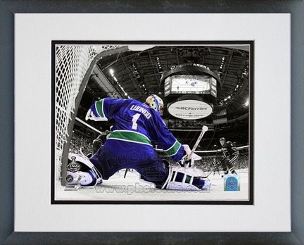 Roberto Luongo Vancouver Canucks 2011 NHL Stanley Cup Finals "Game 2" Spotlight Action Double Matted 8" X